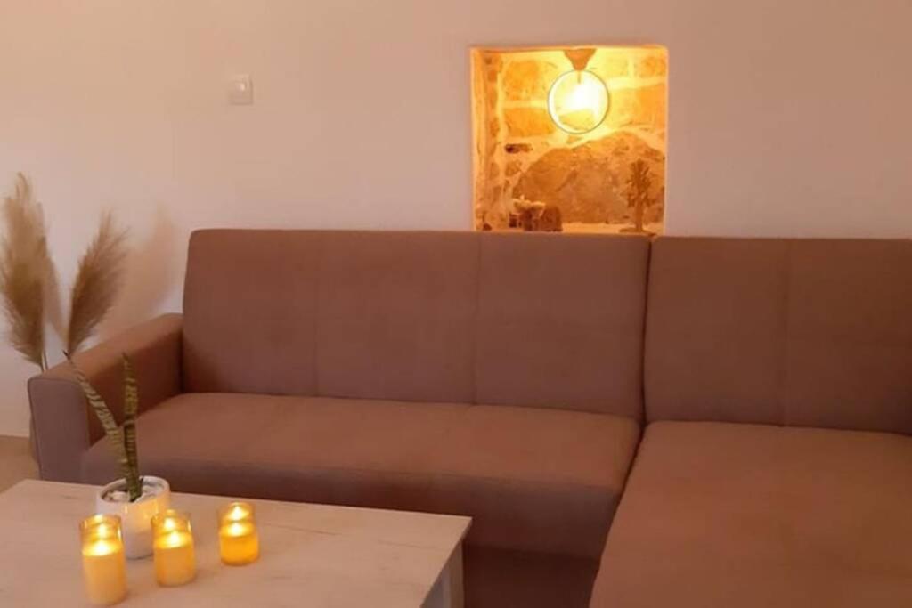 Sonia'S Luxury Apartment With Jacuzzi Kamilari Exterior photo